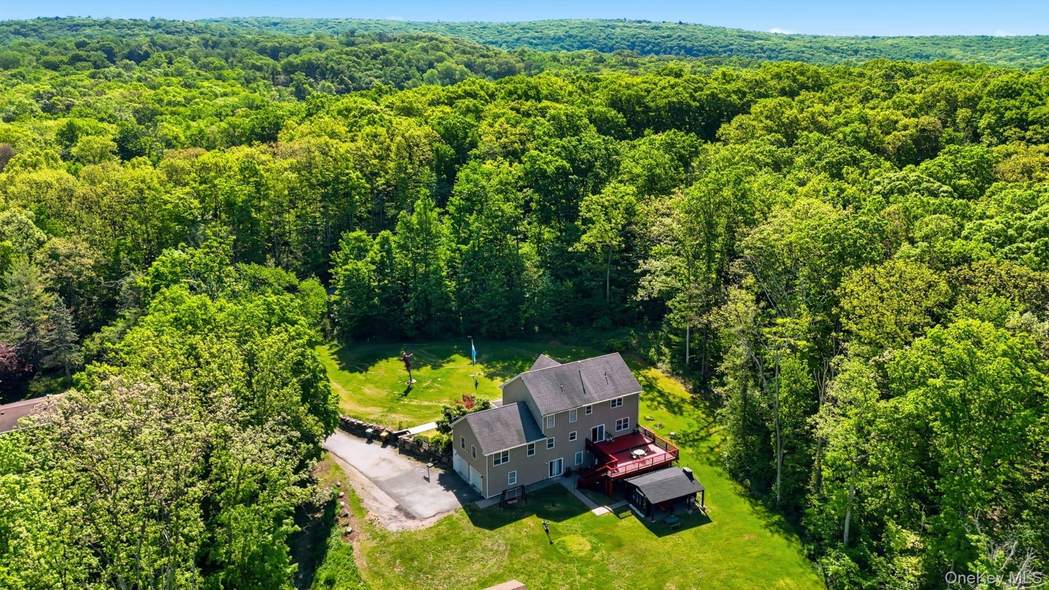 185 Penaluna RD, Warwick, NY 10950