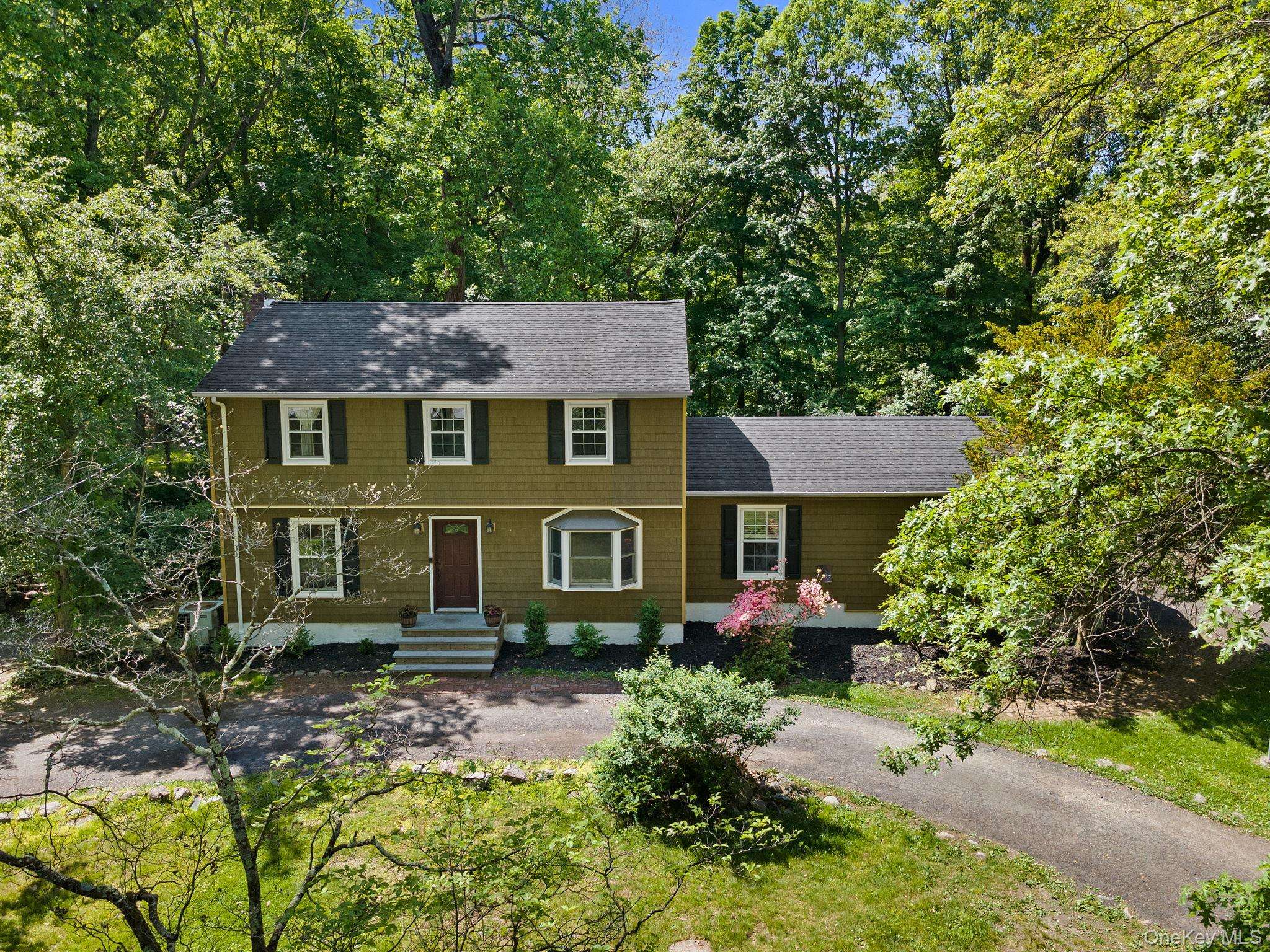 95 Pine Hill RD, Highland Mills, NY 10930