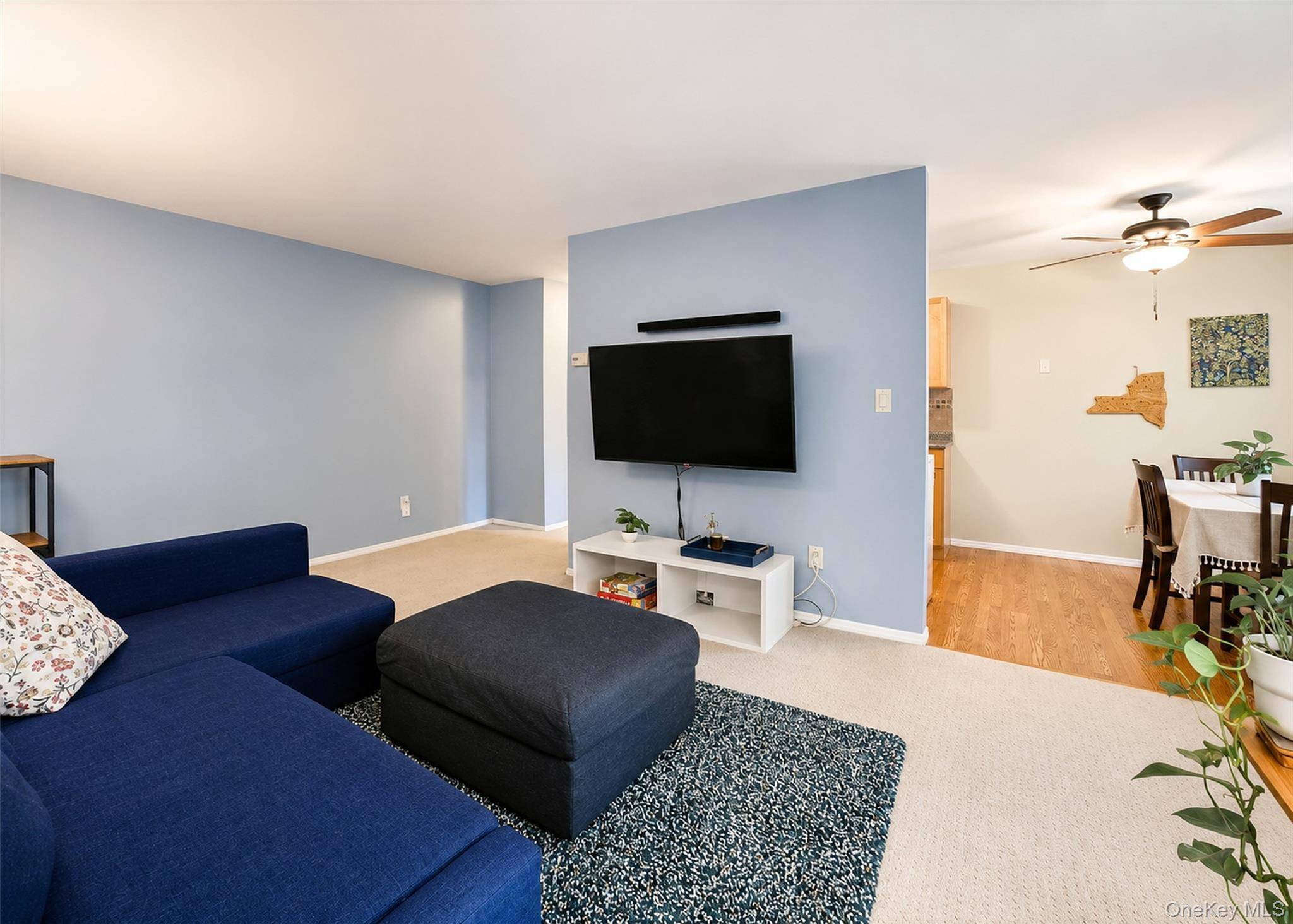 460 Old Town RD #3K, Port Jefferson Station, NY 11776