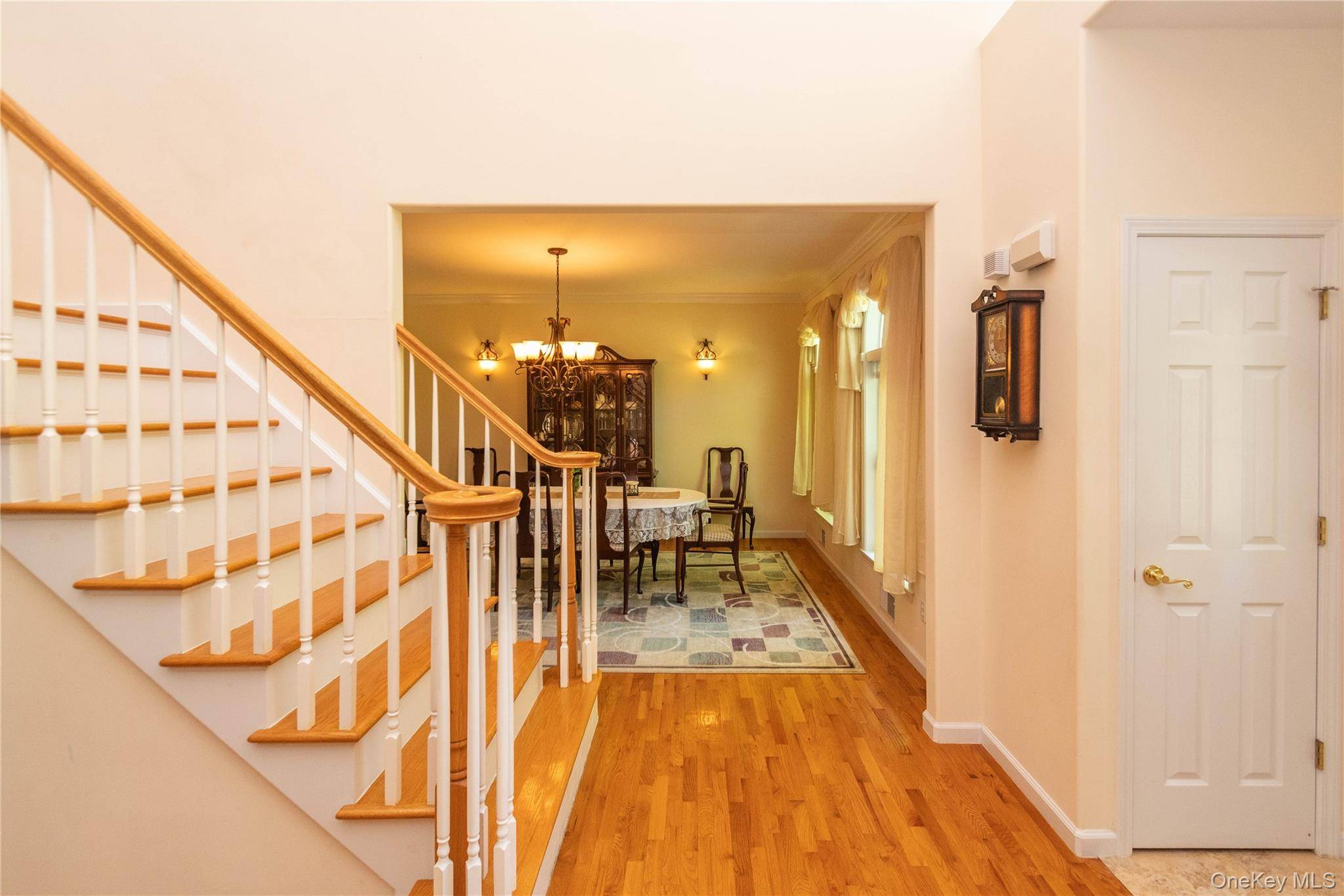 14 Glen Rock CIR, Highland, NY 12528
