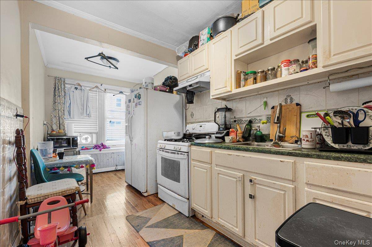 177-15 Troutville RD, Jamaica, NY 11434