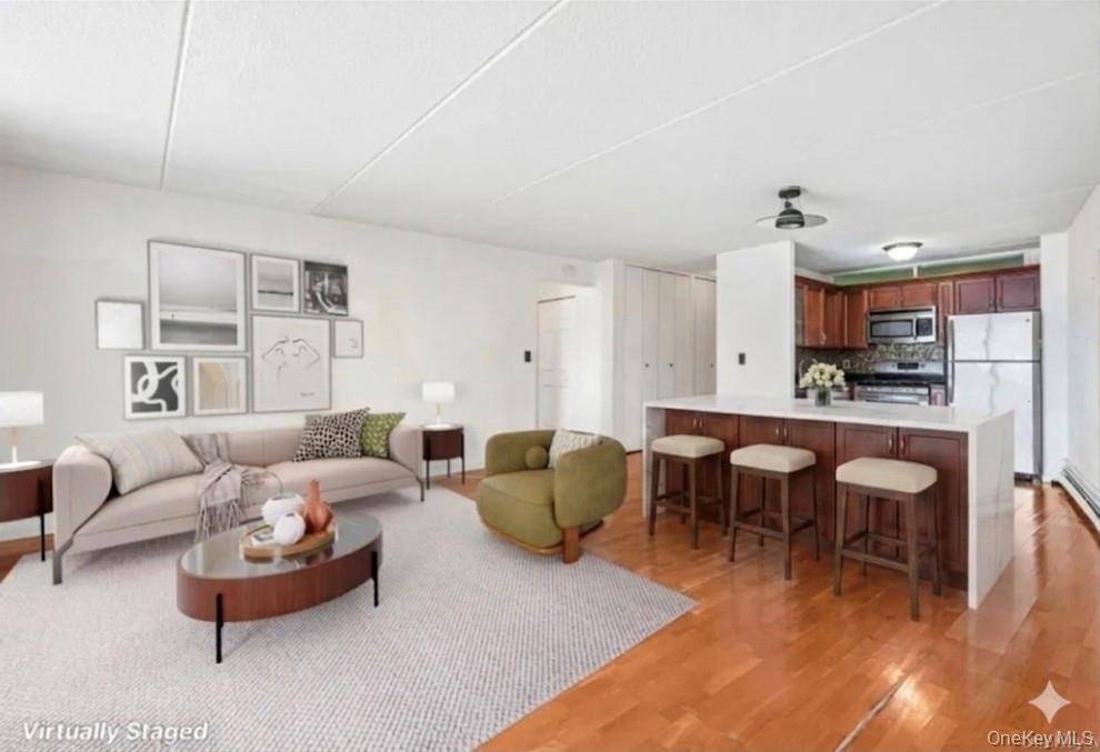 1120 Warburton AVE #3F, Yonkers, NY 10701