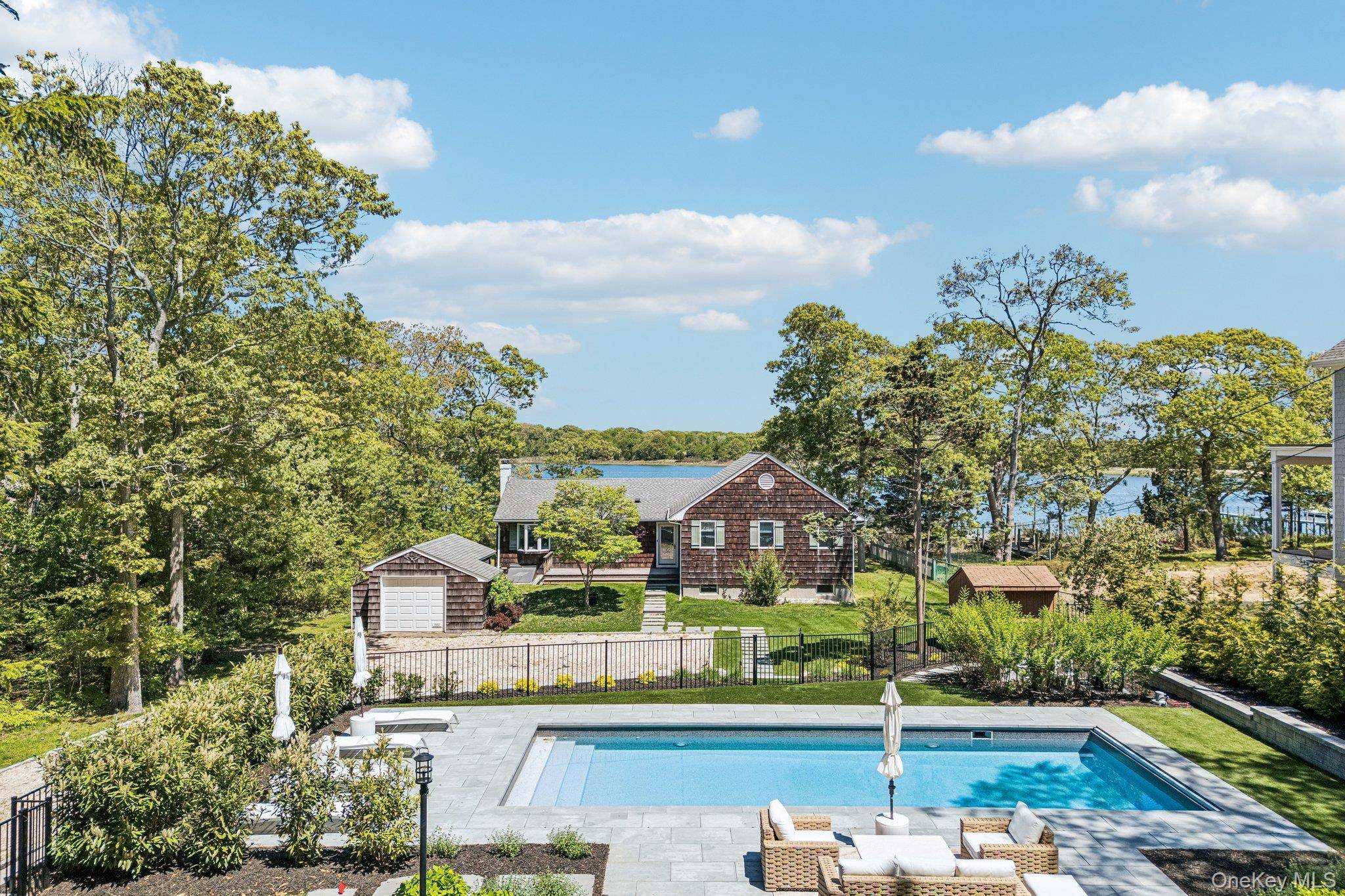 580 Broadwaters RD, Cutchogue, NY 11935
