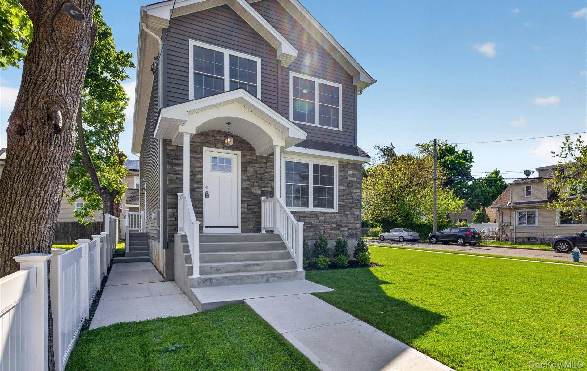 250 Bennett AVE, Hempstead, NY 11550