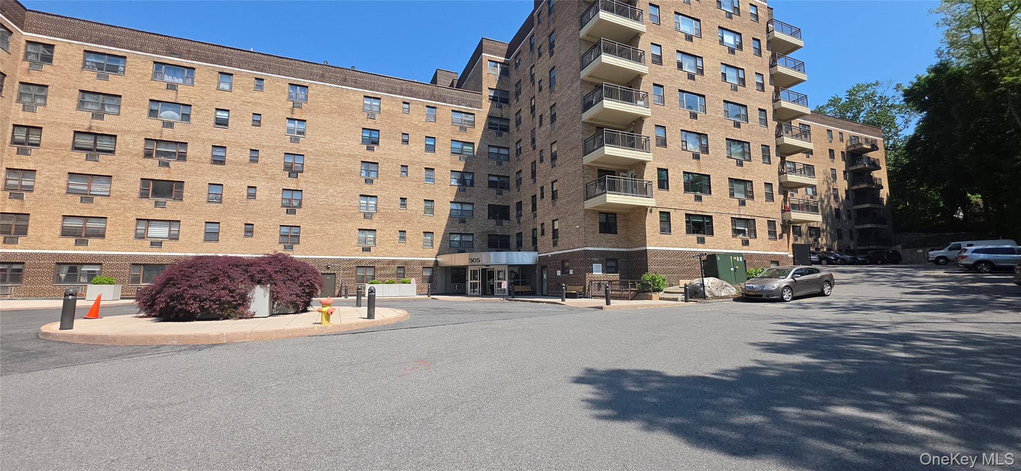 505 Central AVE #308, White Plains, NY 10606