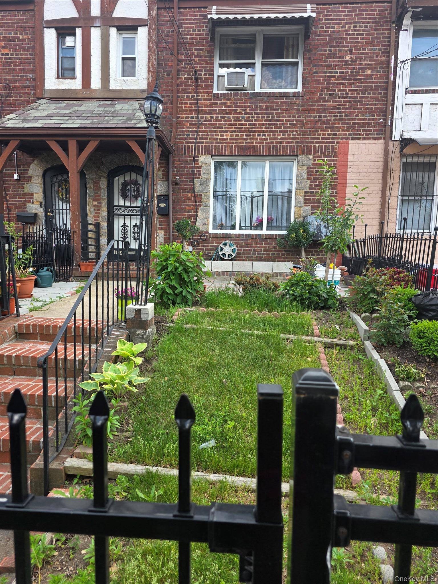 2109 West Baltimore ST, Call Listing Agent, MD 21223