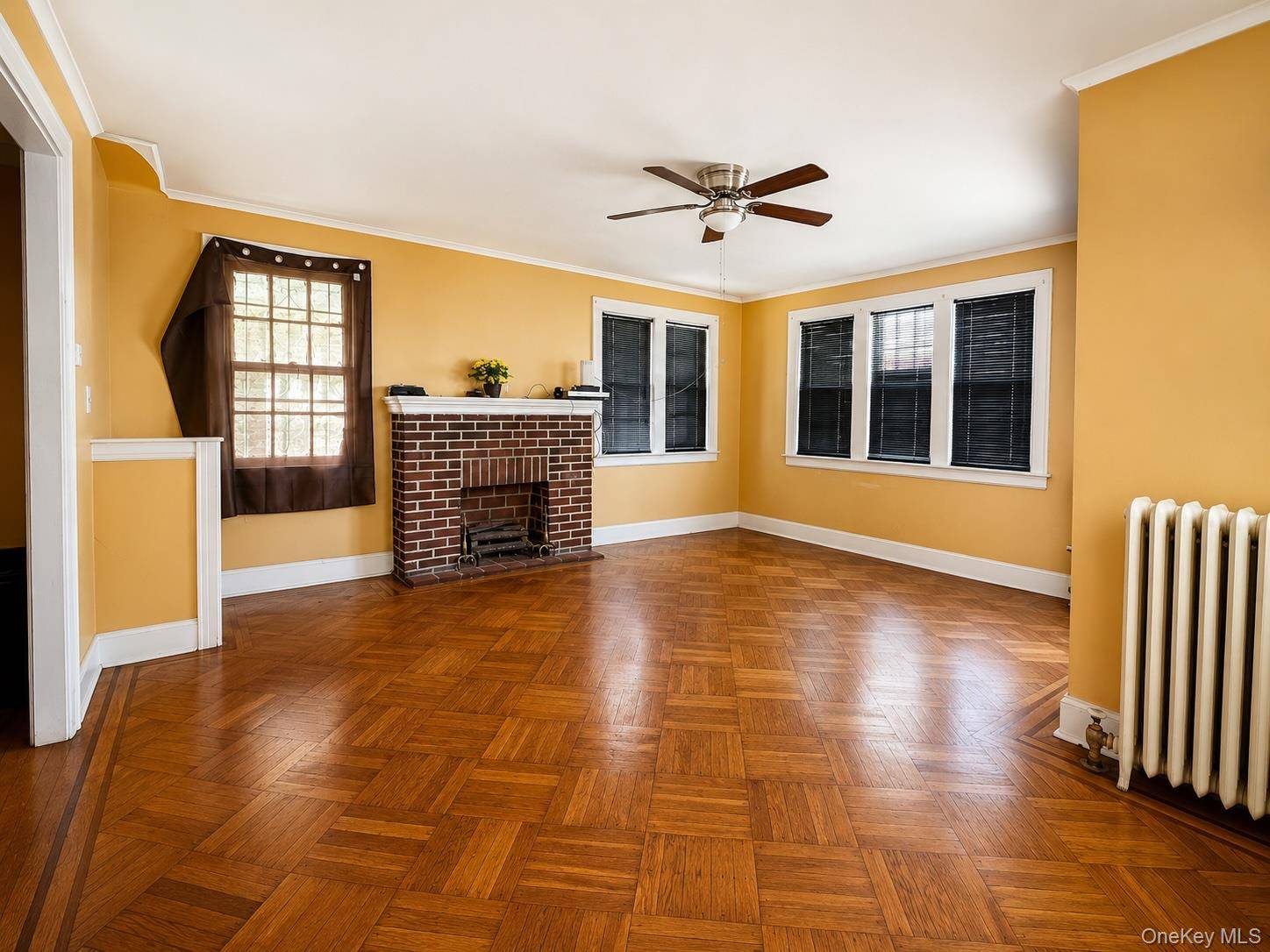 89-46 210th ST, Queens Village, NY 11427