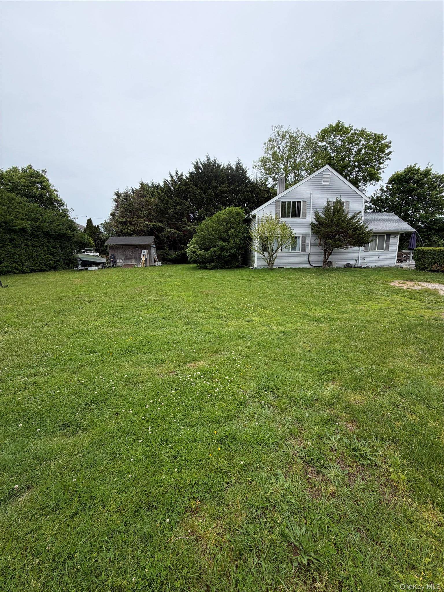 248 County Rd 39, Southampton, NY 11968
