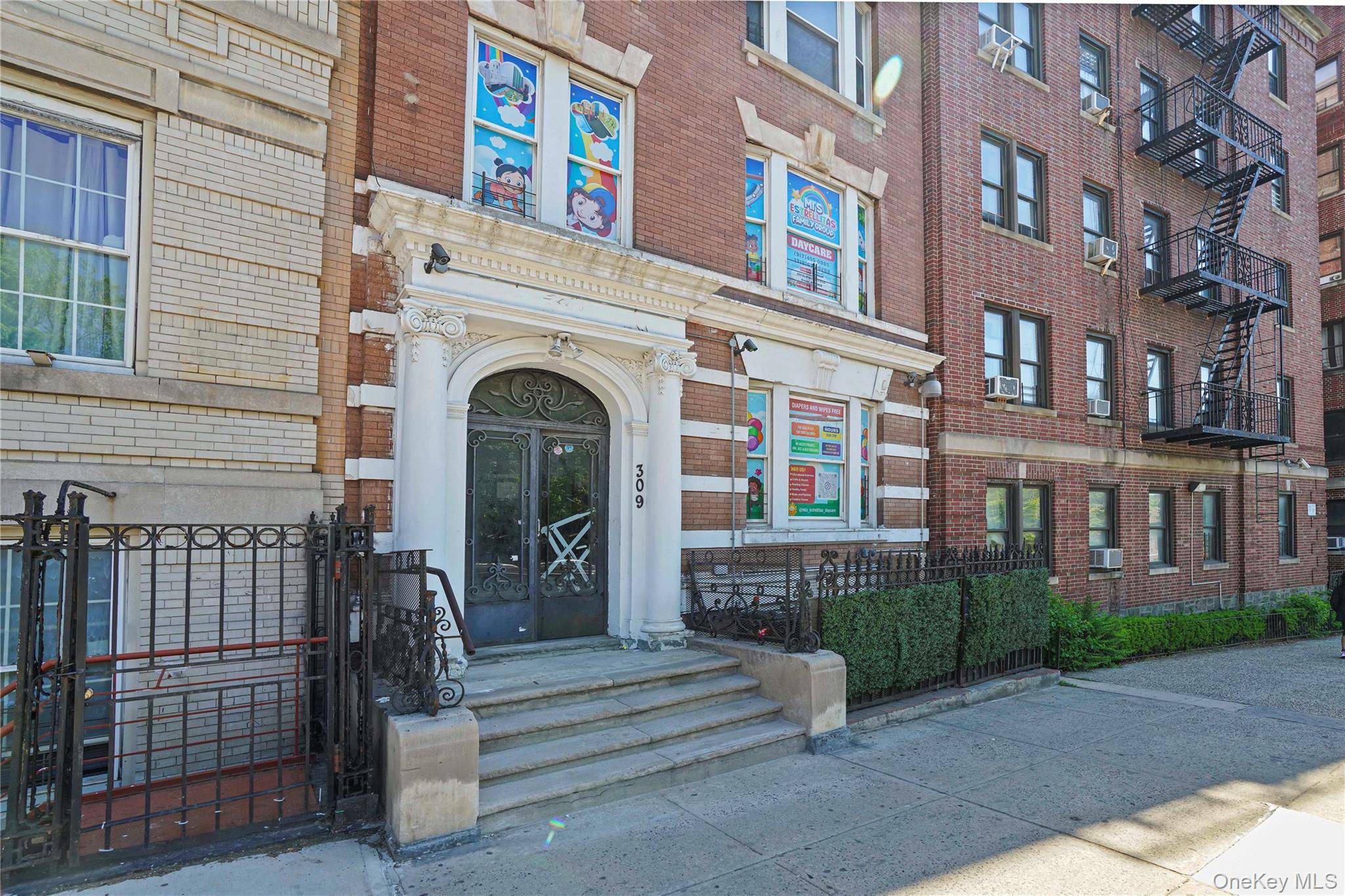 309 Bedford Park BLVD, Bronx, NY 10458
