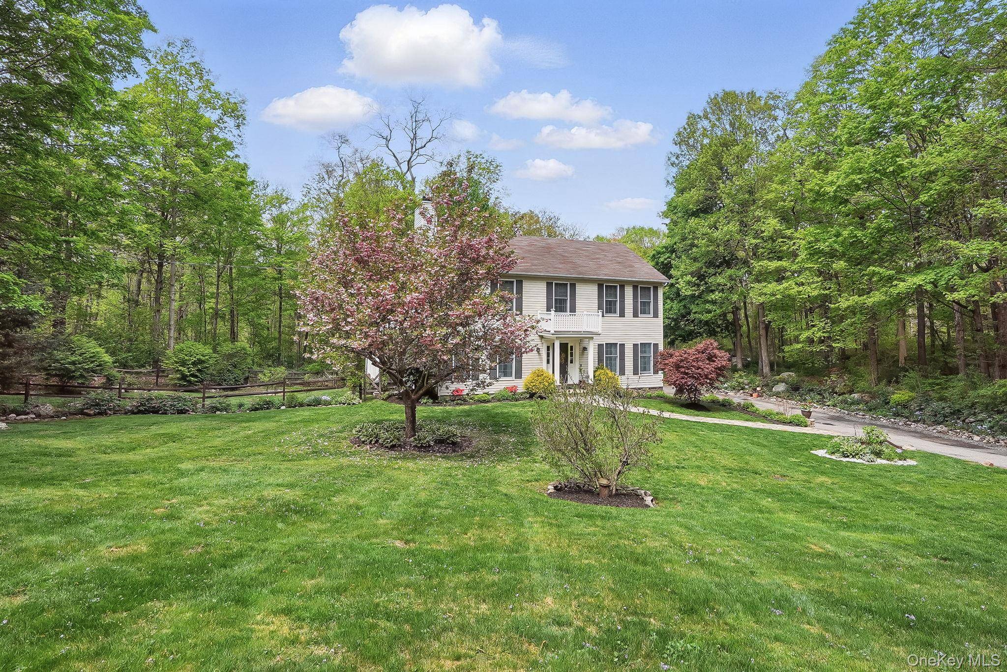 304 Church RD, Putnam Valley, NY 10579