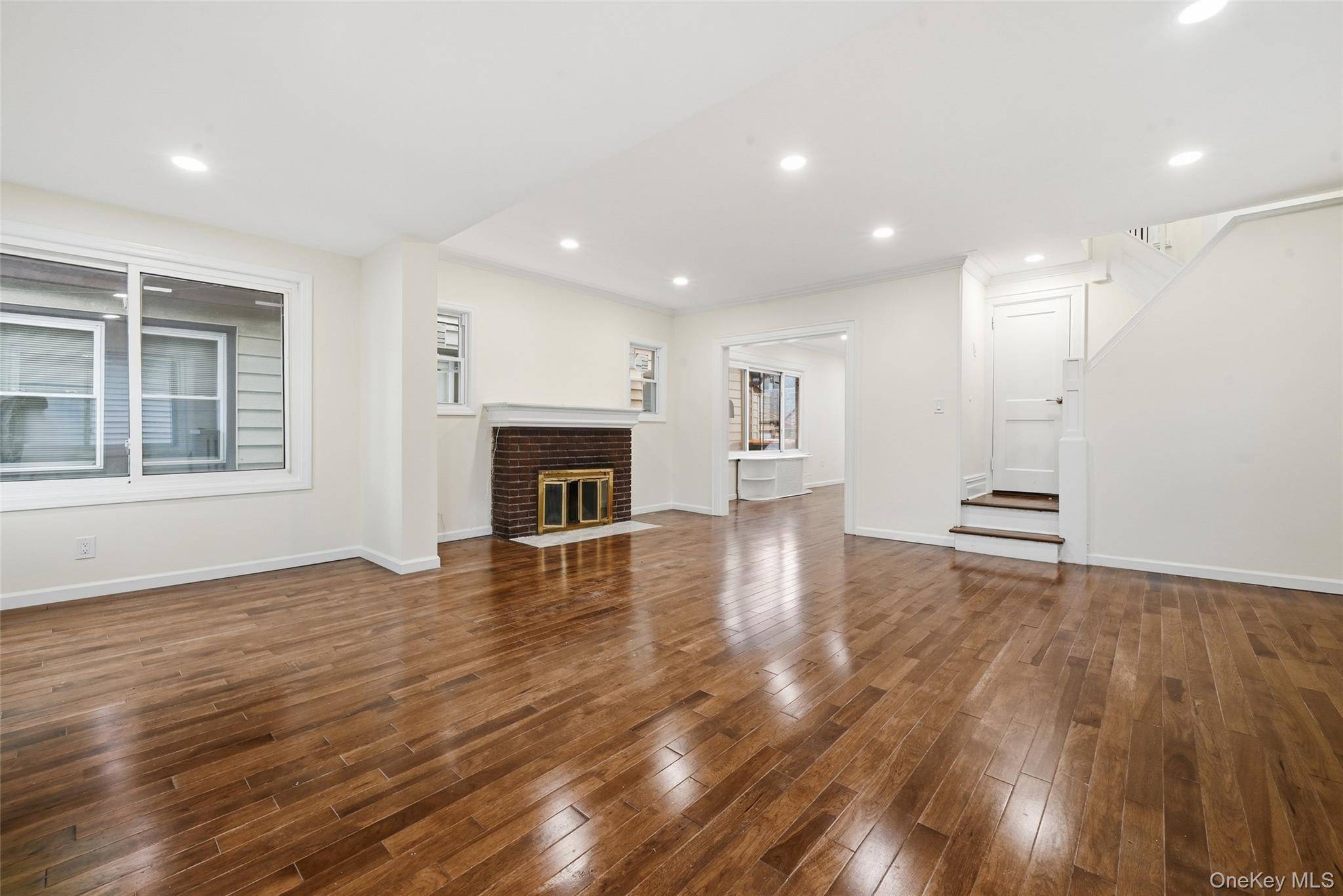 9122 Springfield BLVD, Queens Village, NY 11428