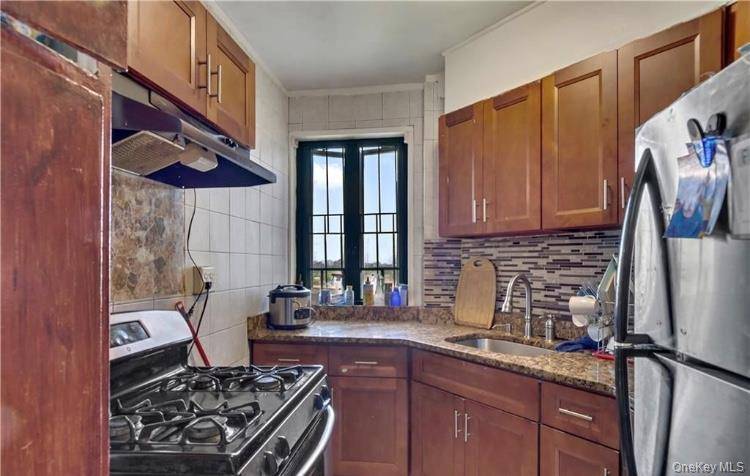 1970 E Tremont AVE #9D, Bronx, NY 10462