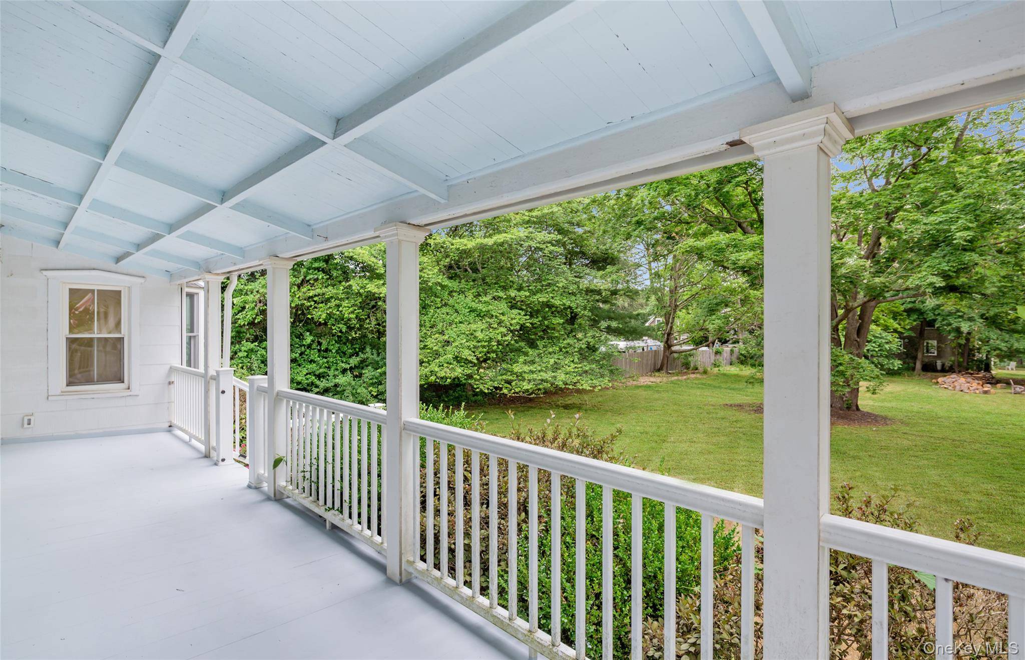 6 Oxford AVE, Shelter Island, NY 11964