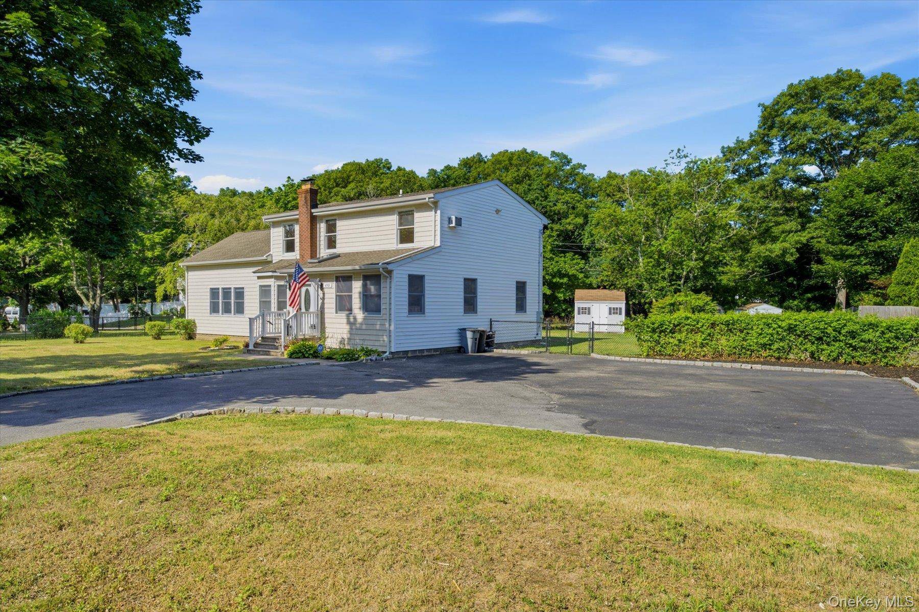 498 Miller Place RD, Miller Place, NY 11764