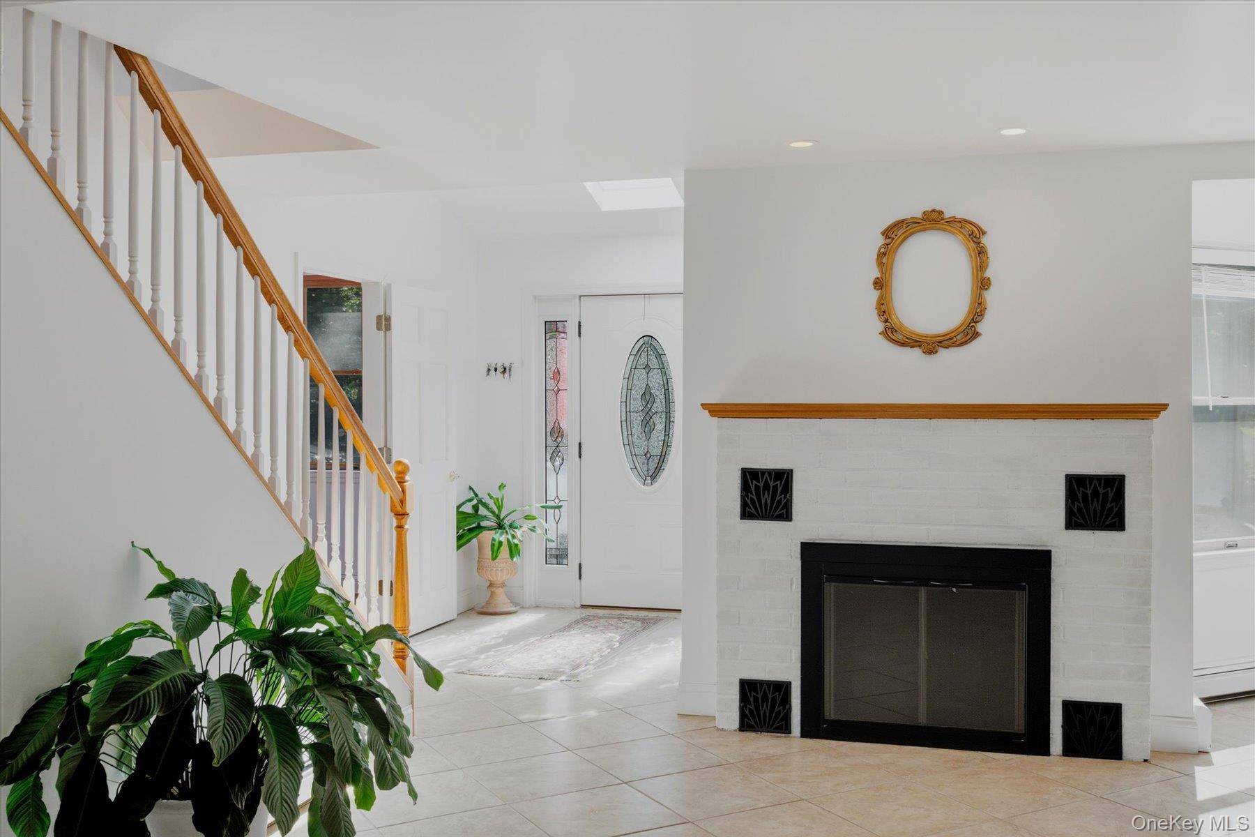 498 Miller Place RD, Miller Place, NY 11764