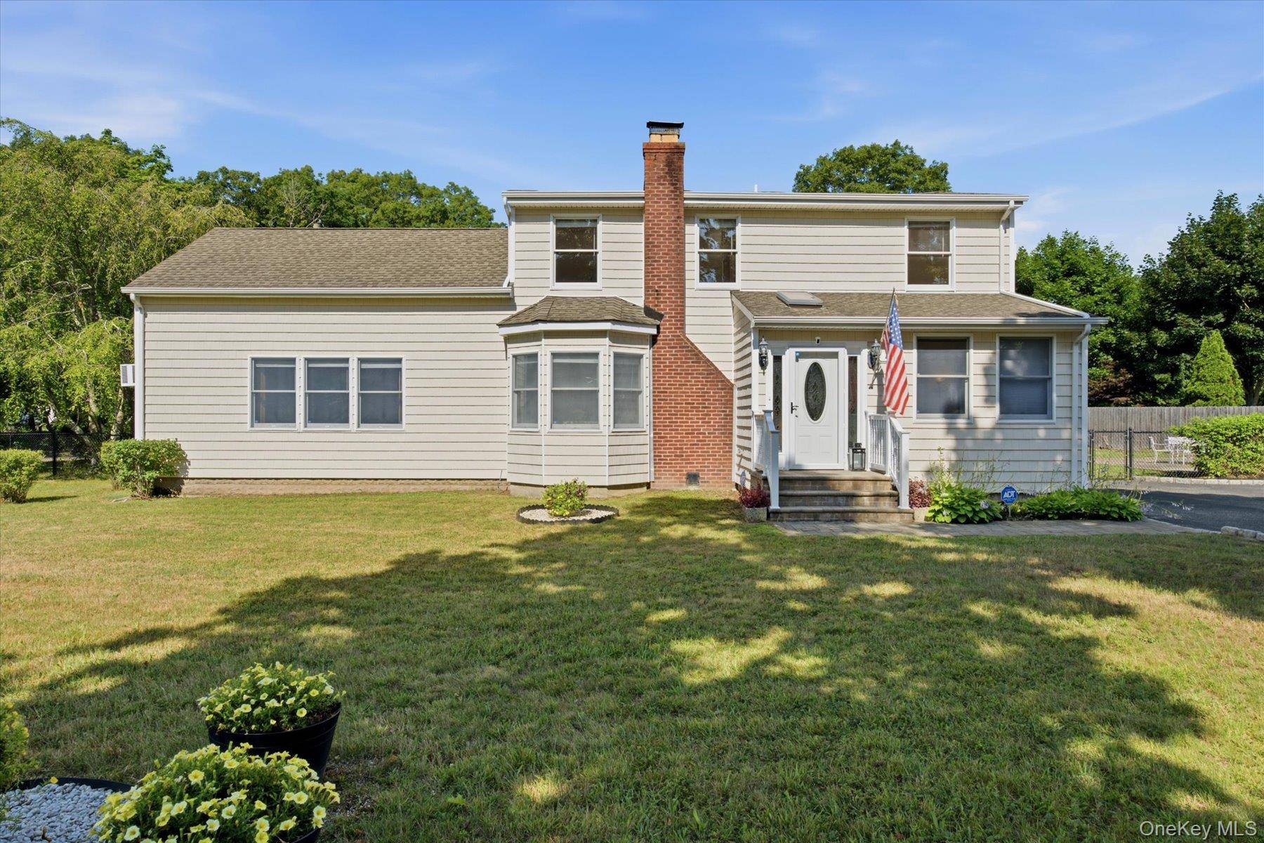 498 Miller Place RD, Miller Place, NY 11764