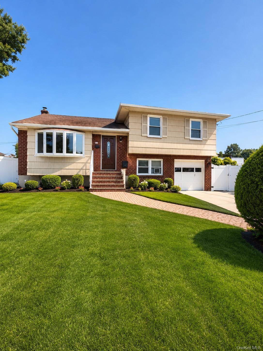 224 New Hyde Park RD, Franklin Square, NY 11010