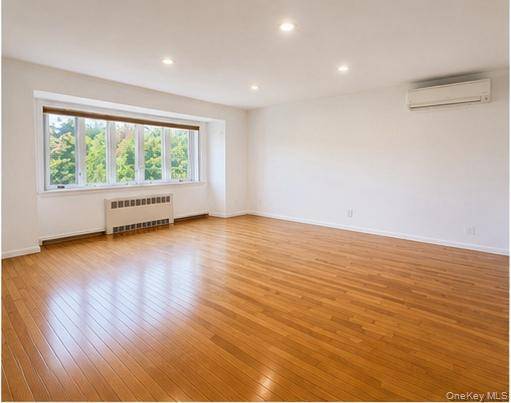 224 New Hyde Park RD, Franklin Square, NY 11010
