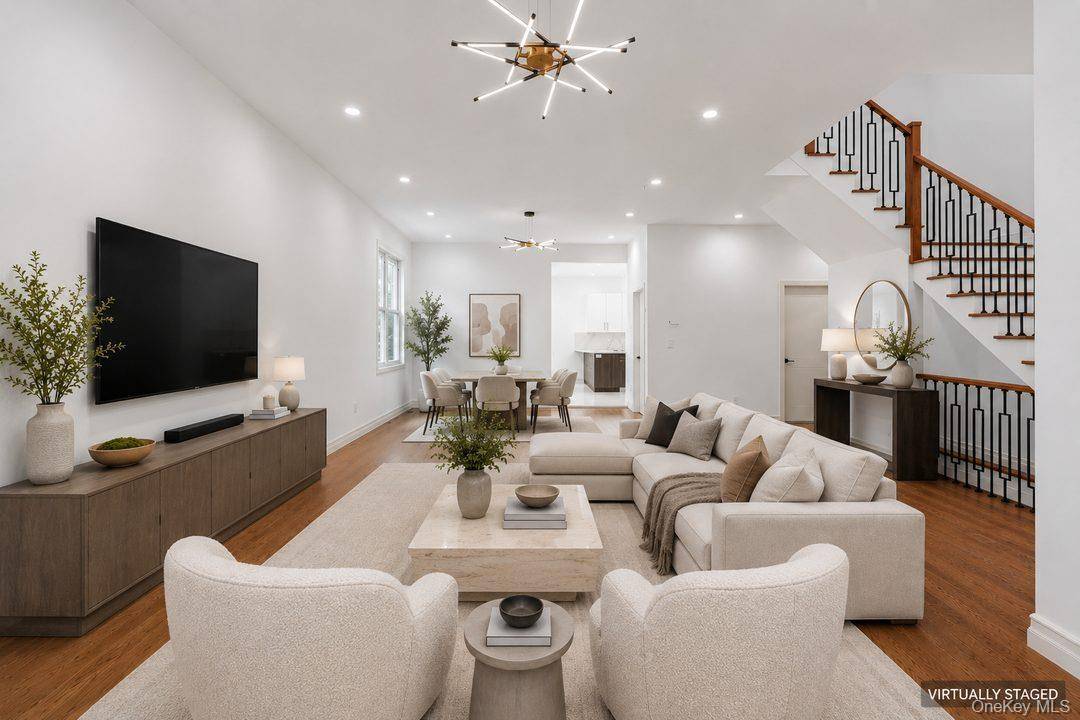 172-12 65th AVE, Fresh Meadows, NY 11365