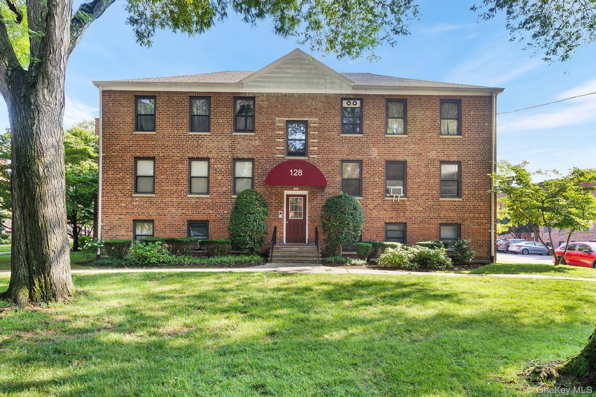 128 Richbell RD #B4, Mamaroneck, NY 10538