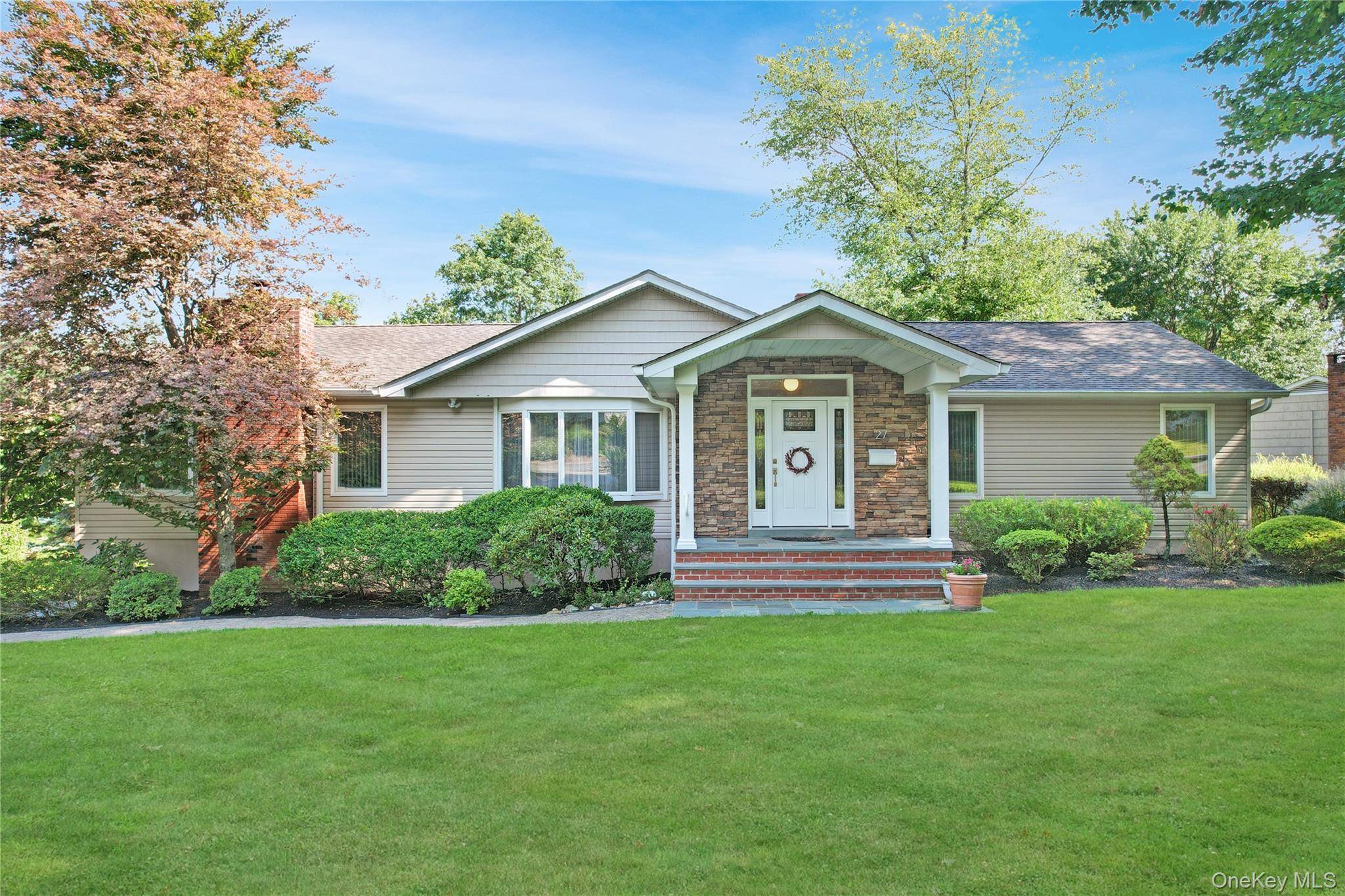 27 Eldor AVE, New City, NY 10956