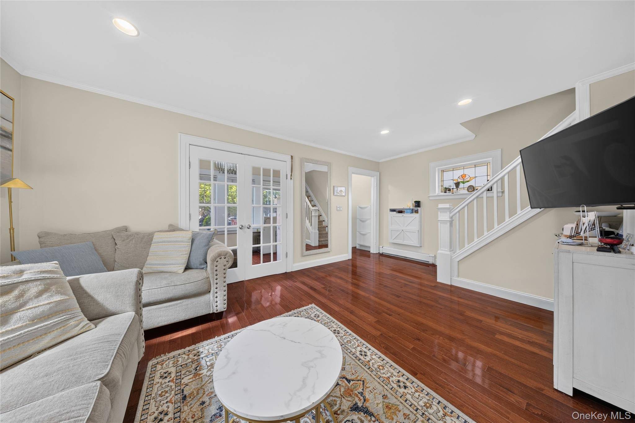 224-20 92nd AVE, Queens Village, NY 11428