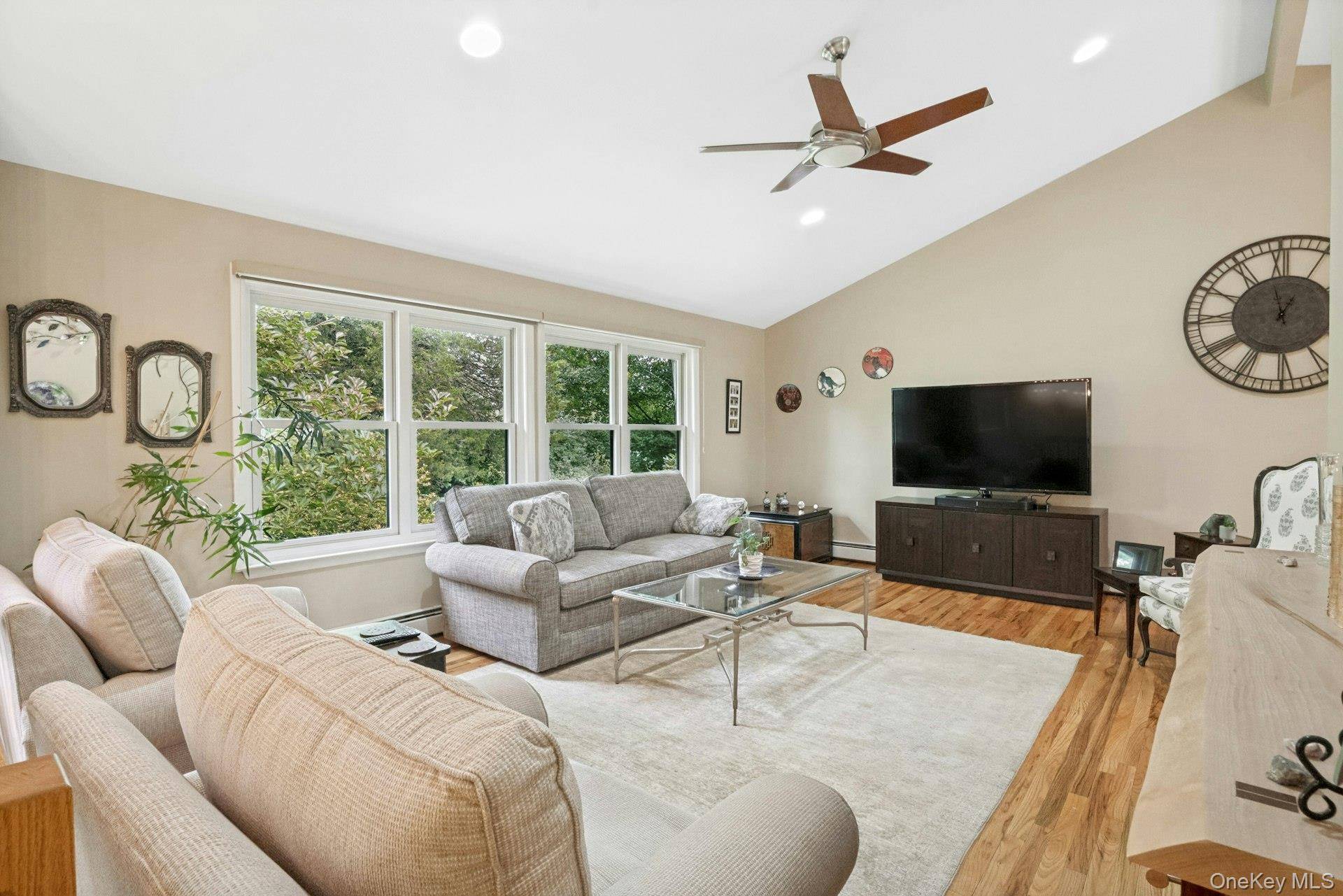 2 Lakeview AVE, Cortlandt Manor, NY 10567