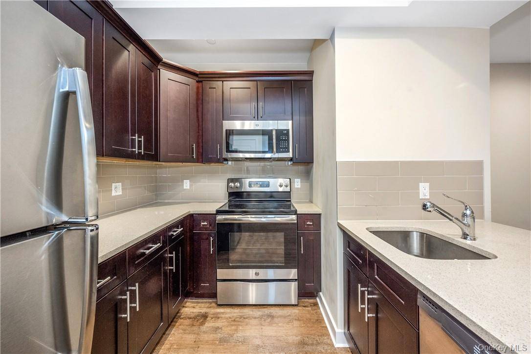 40 Jackson AVE #3D, Eastchester, NY 10709