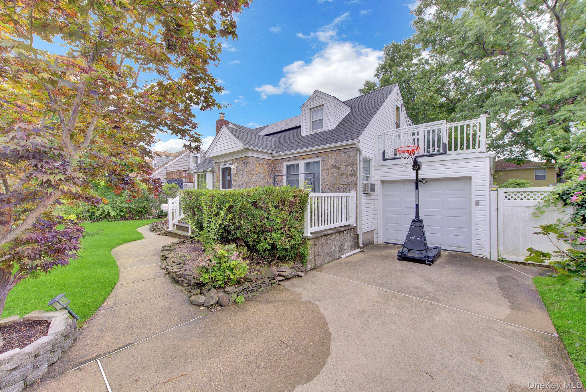 2488 1st AVE, East Meadow, NY 11554
