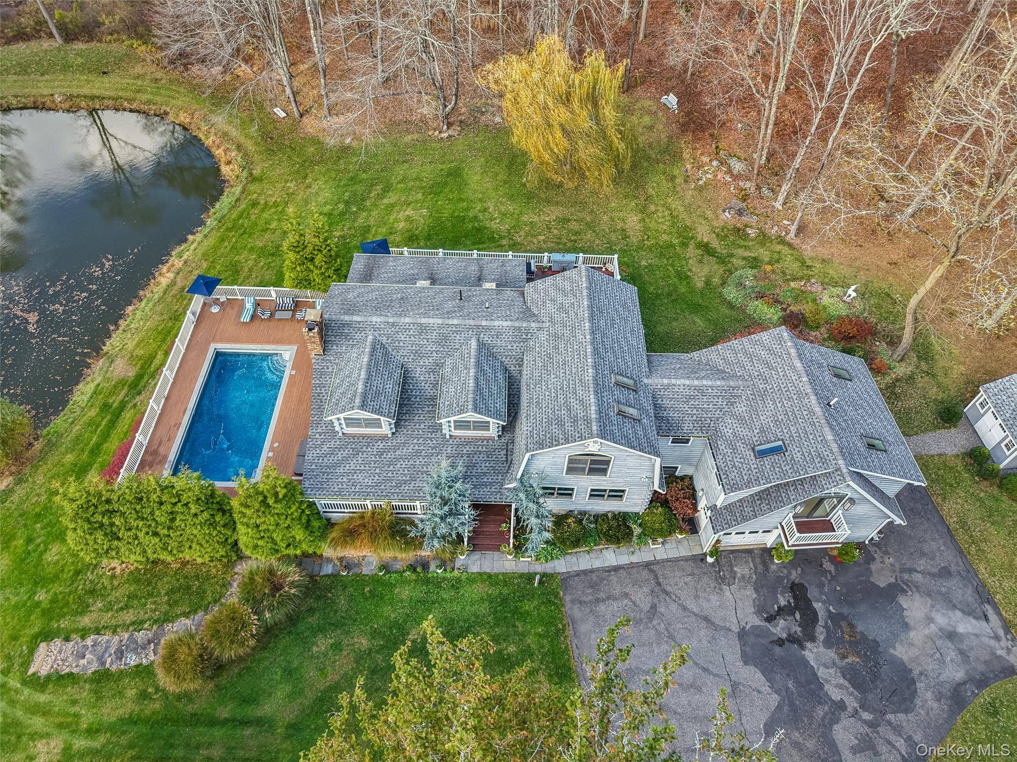 43 Meeting House RD, Pawling, NY 12564