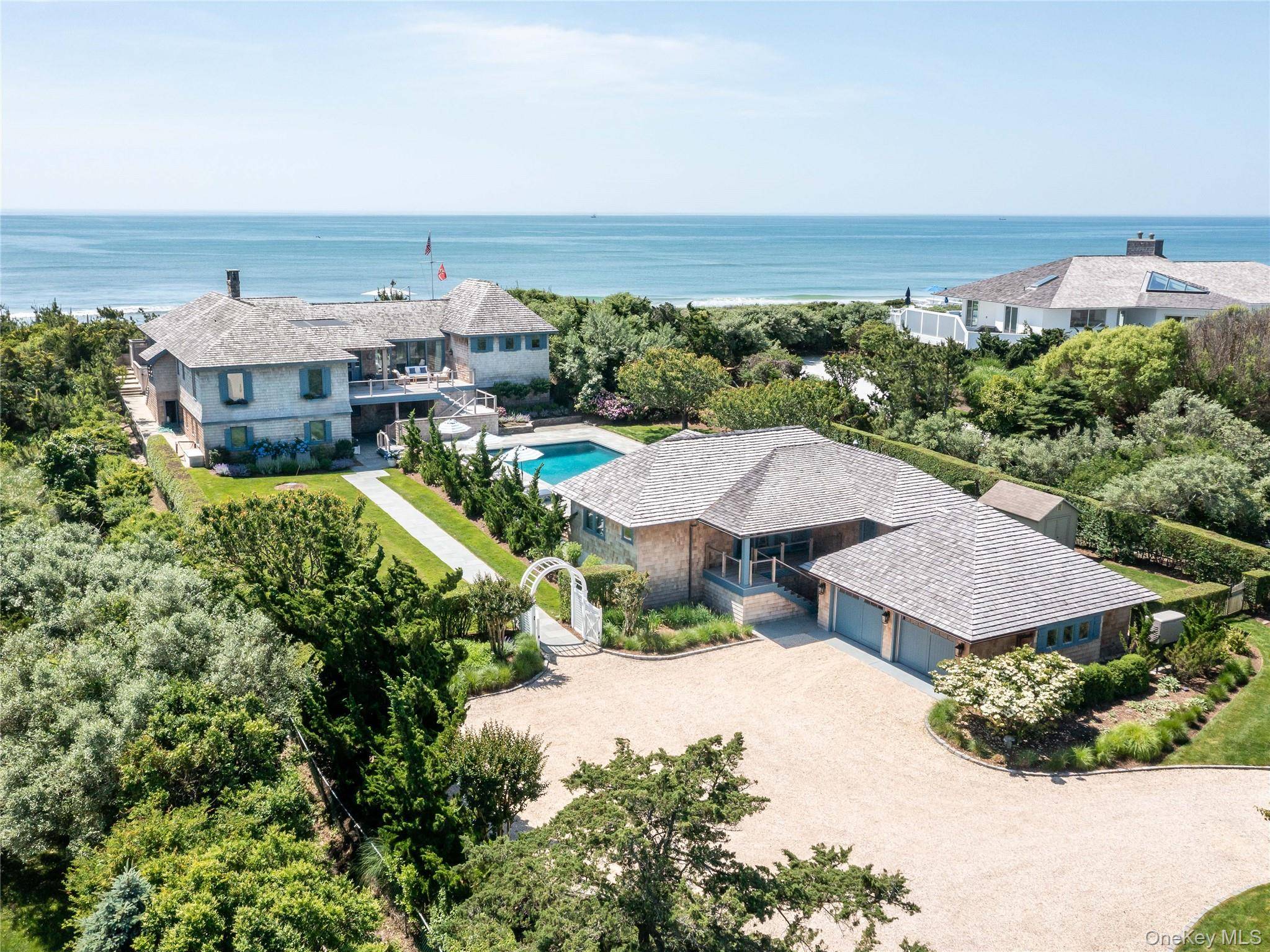 40 Dune RD, Quogue, NY 11959