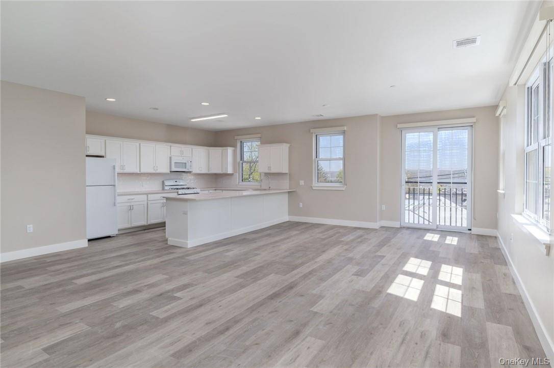 6 N Midland AVE, Nyack, NY 10960