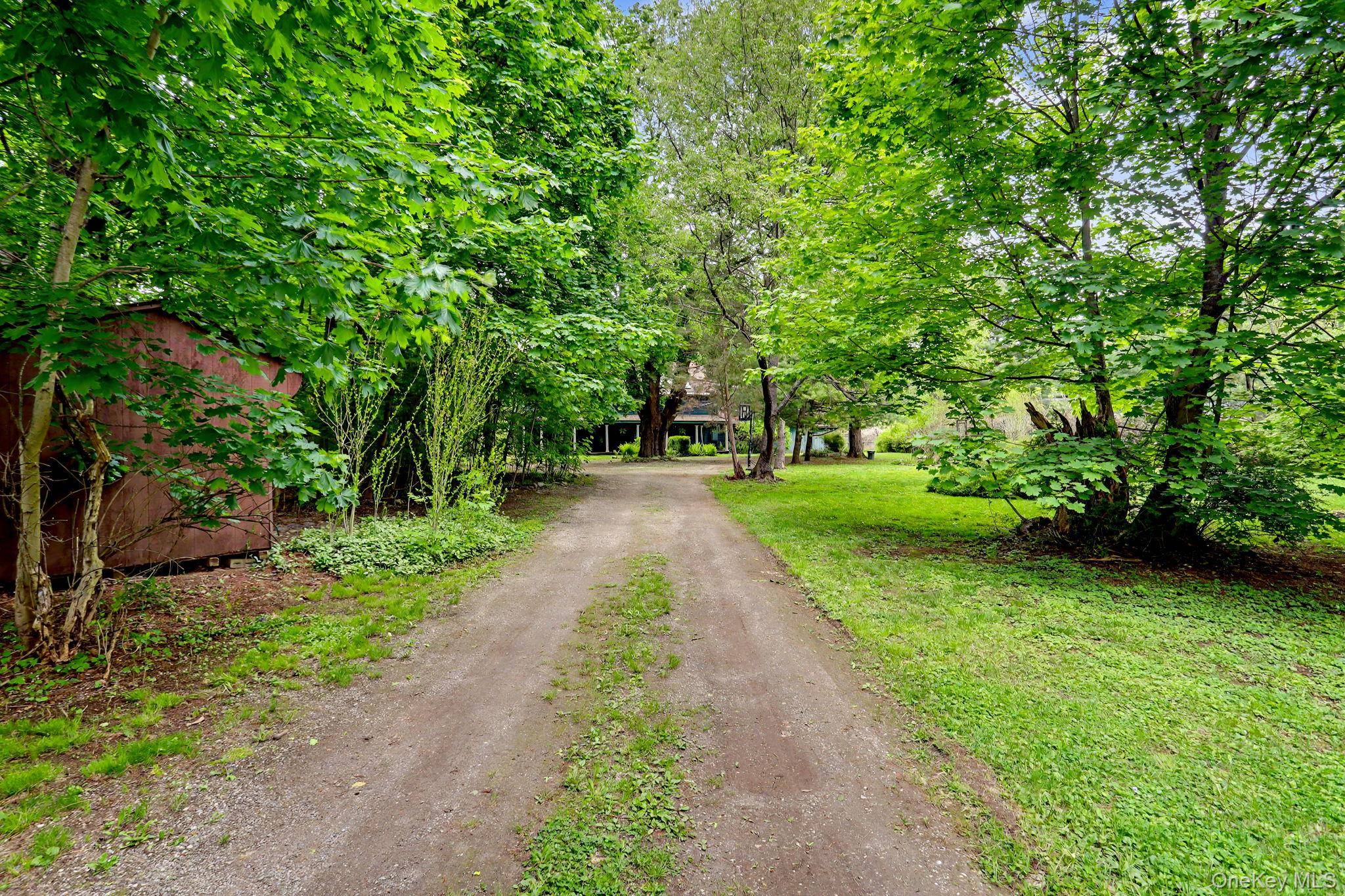 1780 Strawberry RD, Mohegan Lake, NY 10547