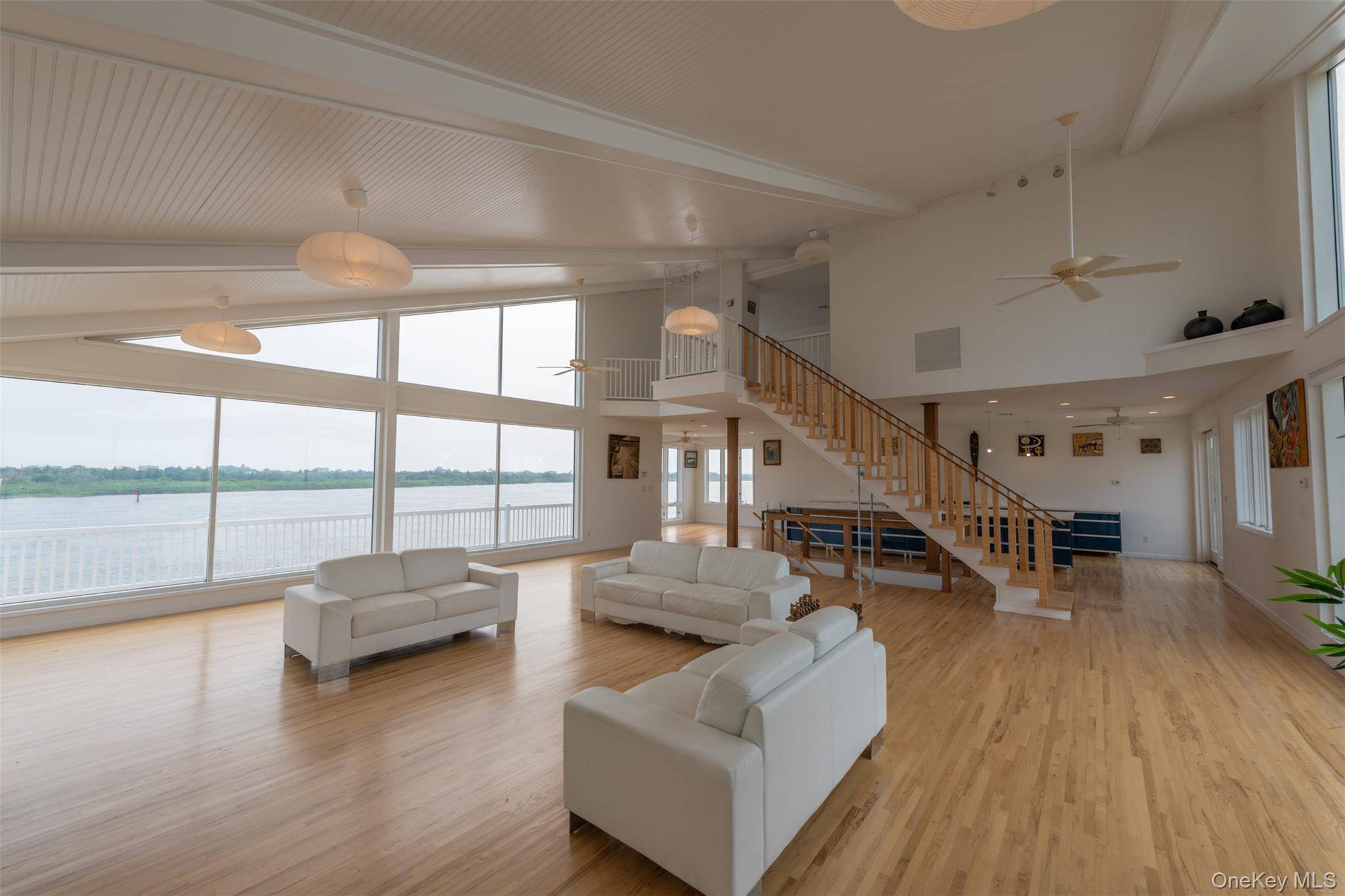 30 Captree IS, Babylon, NY 11702