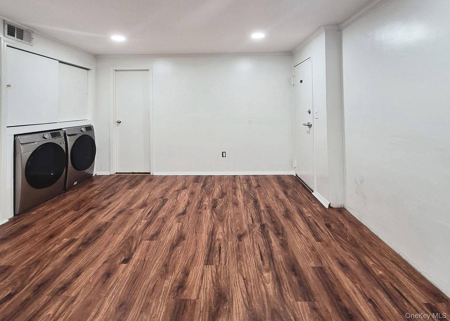 200 Hilton AVE #66, Hempstead, NY 11550