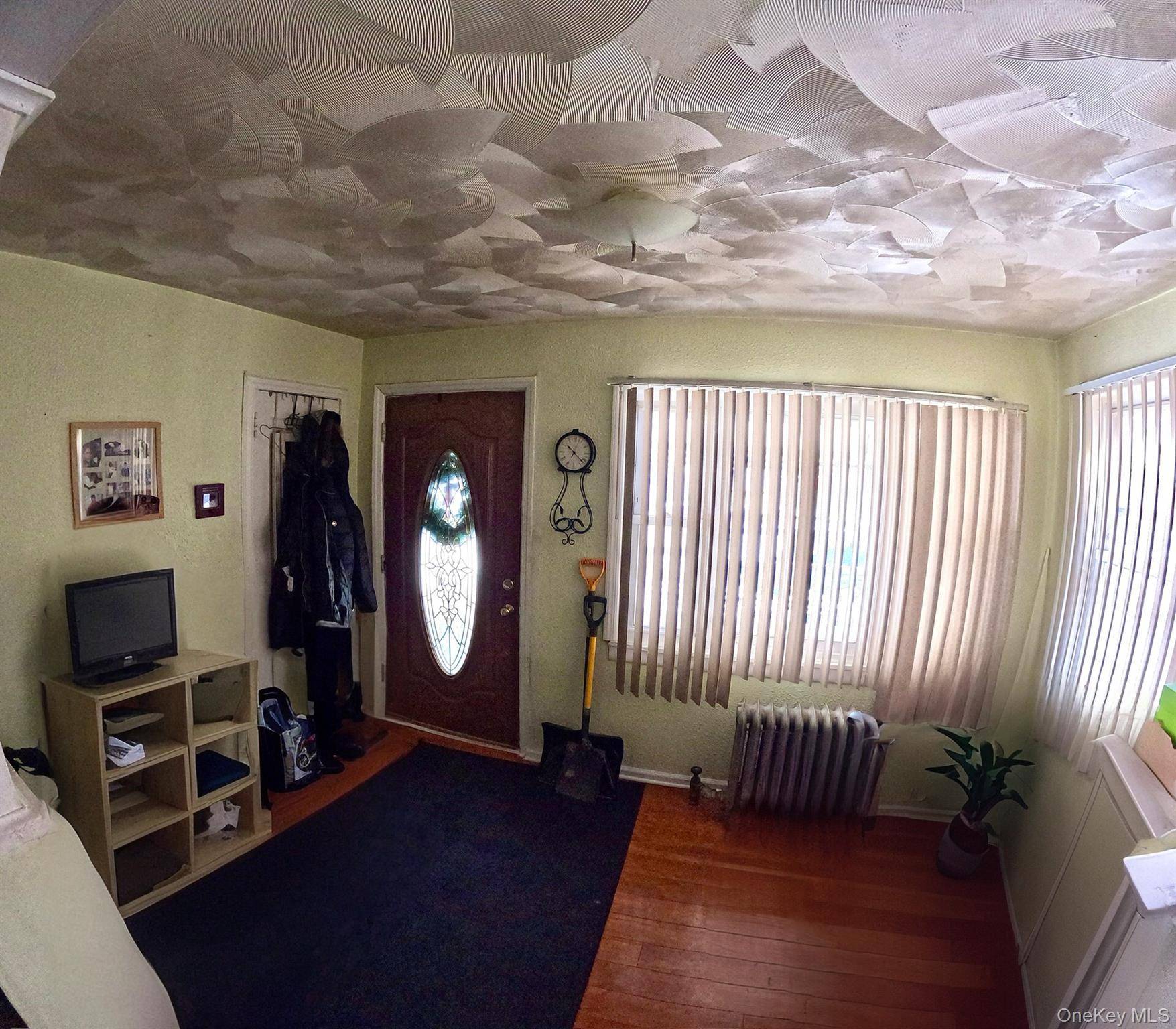 117-16 201 Place, Saint Albans, NY 11412