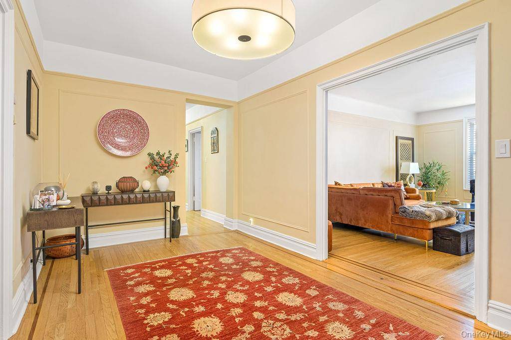 43 Calton RD #5C, New Rochelle, NY 10804