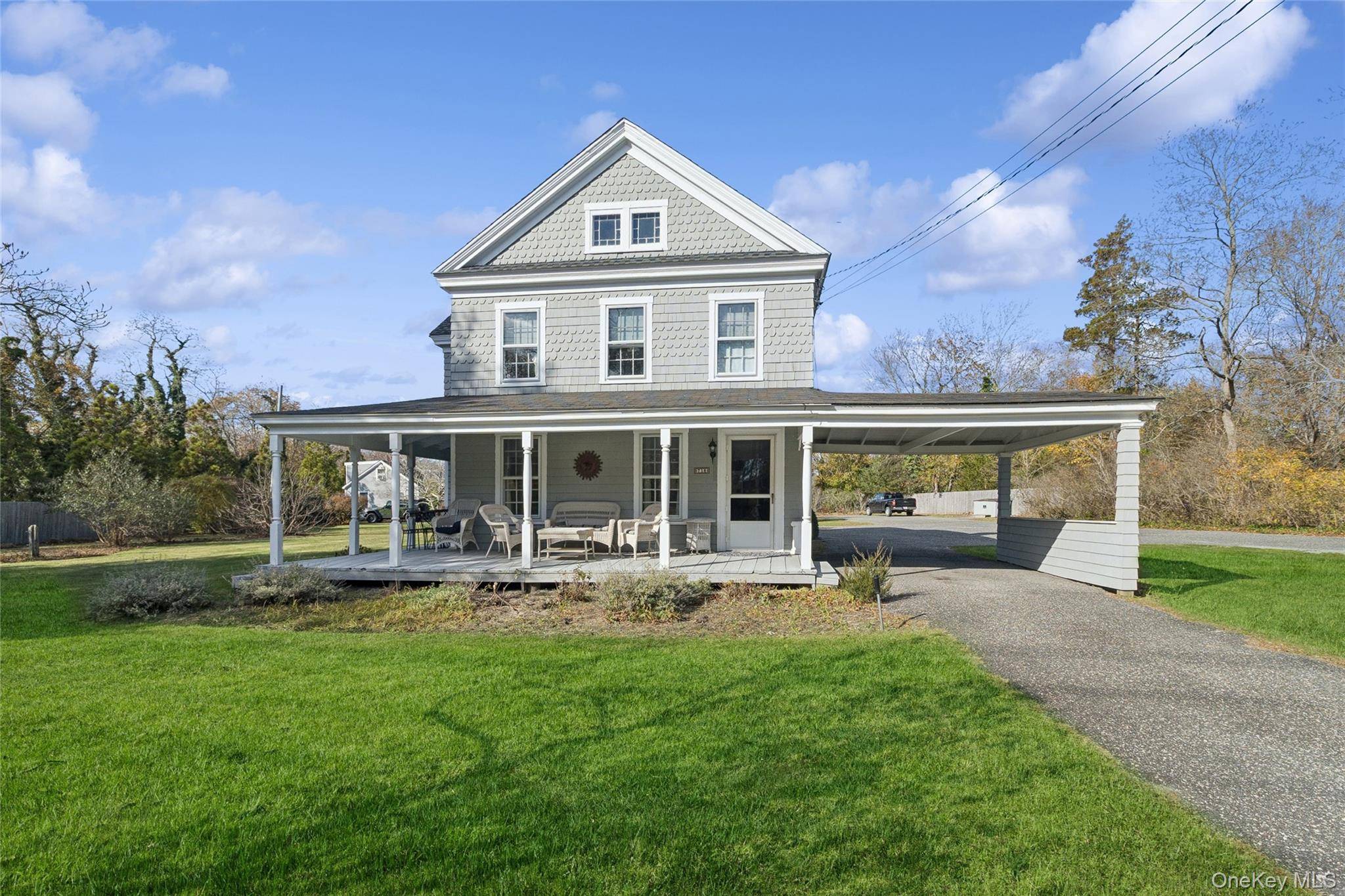 718 Montauk HWY, East Quogue, NY 11942
