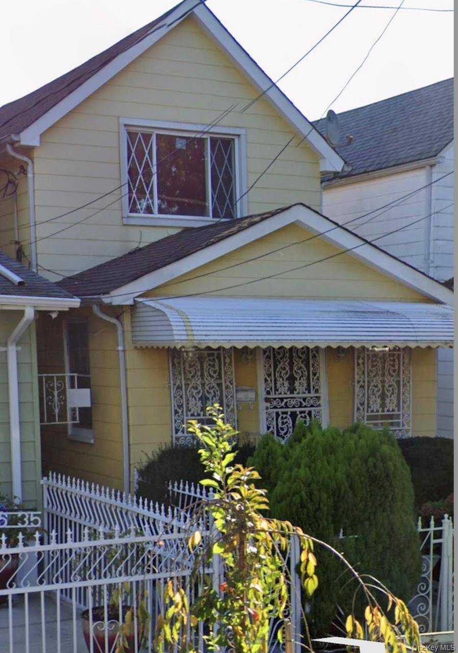 11637 126th ST, South Ozone Park, NY 11420