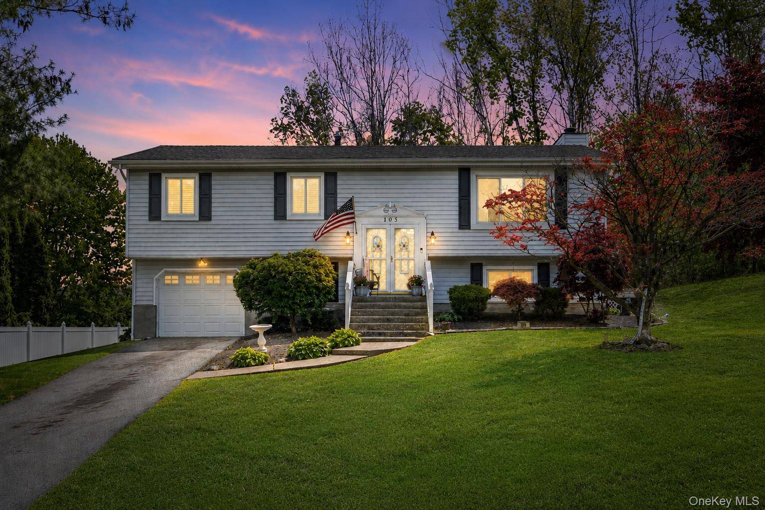 105 Shaker CT, New Windsor, NY 12553