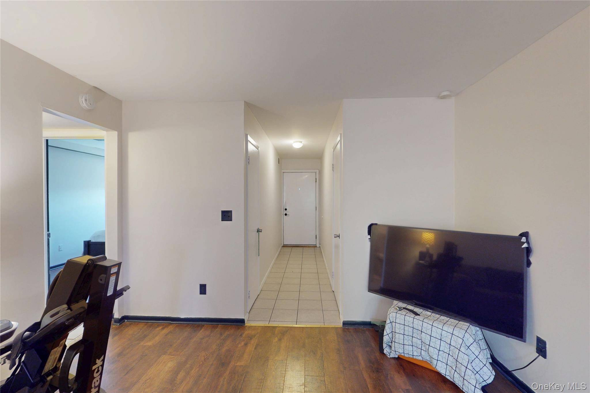 26 Cooper RD #914, Poughkeepsie, NY 12603