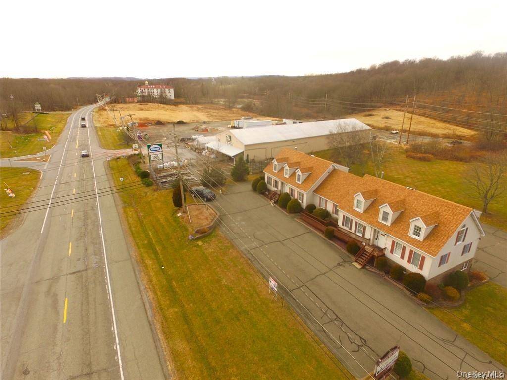 2927 Route 6 #1st Floor lower R side, Slate Hill, NY 10973