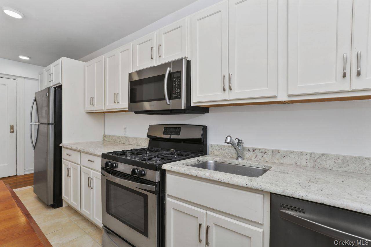 604 Tompkins #10-C, Mamaroneck, NY 10543