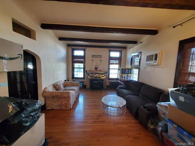 153 Main ST, East Rockaway, NY 11518