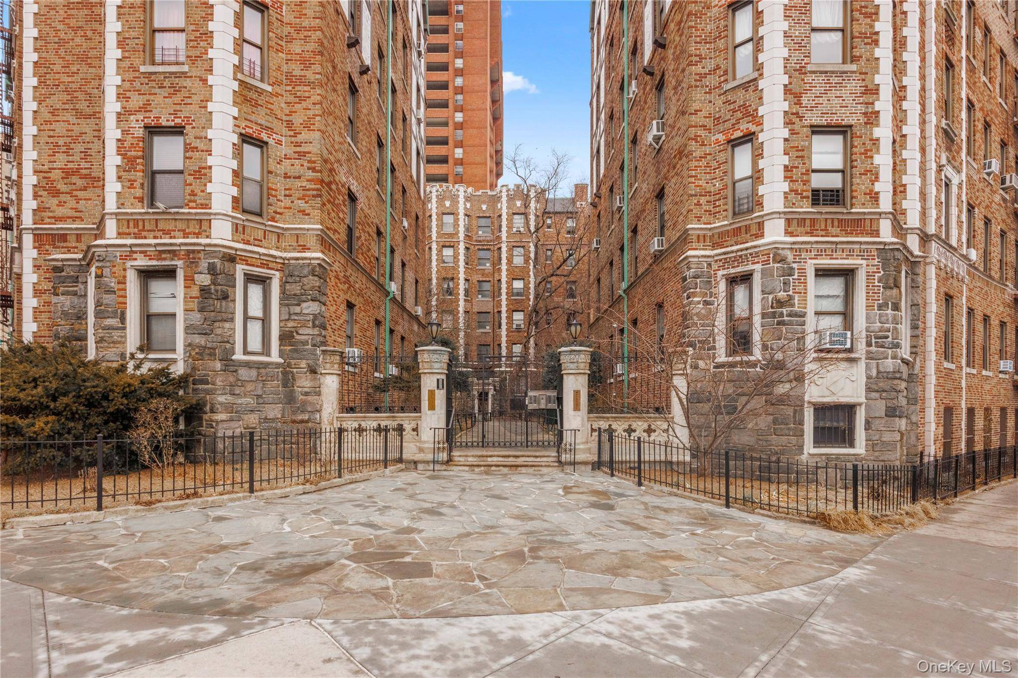 3394 Wayne AVE #E23, Bronx, NY 10467