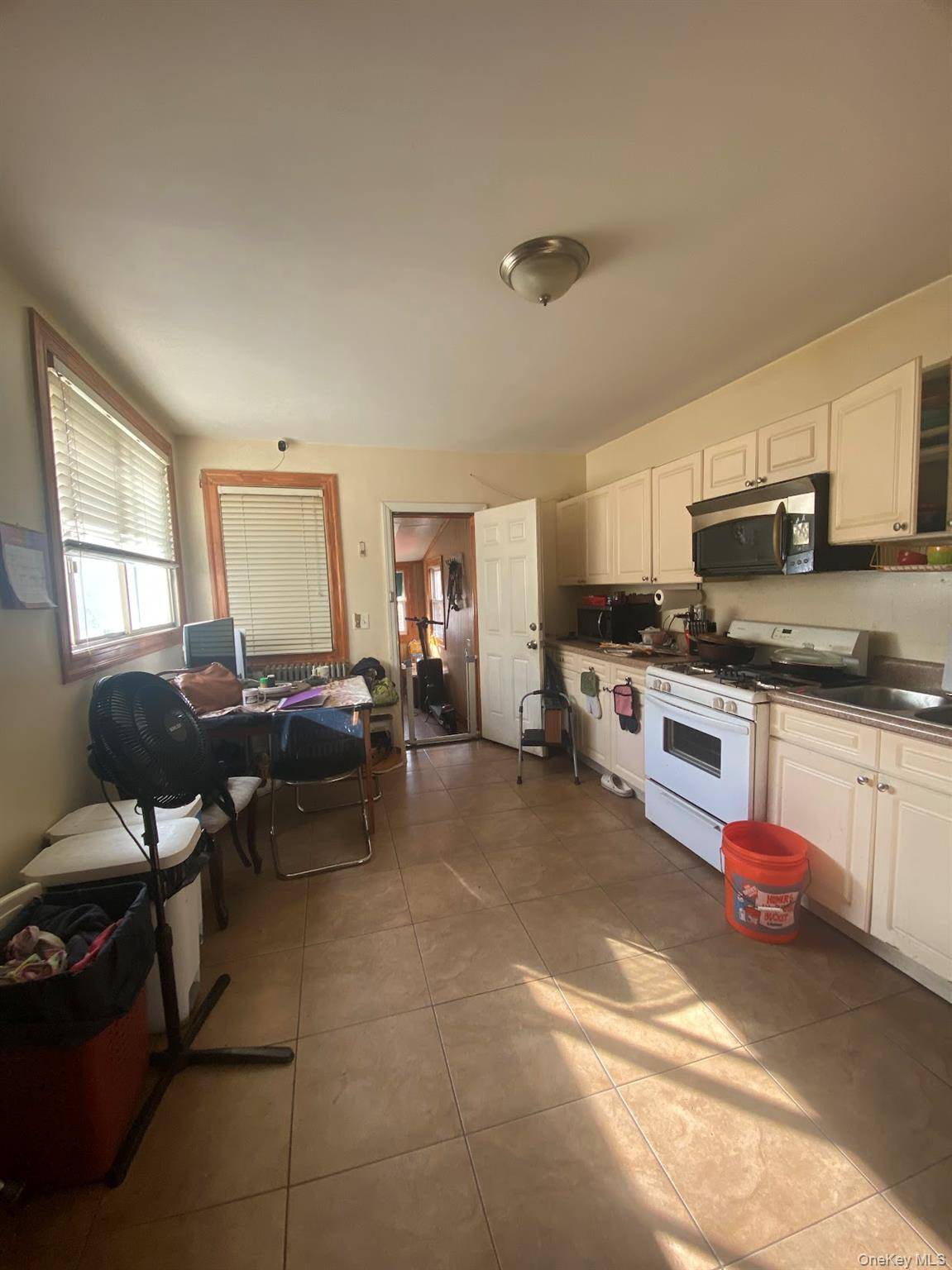 11512 125th ST, South Ozone Park, NY 11420