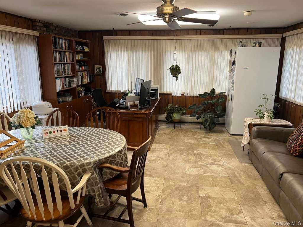 24 Waverly PL, Monsey, NY 10952