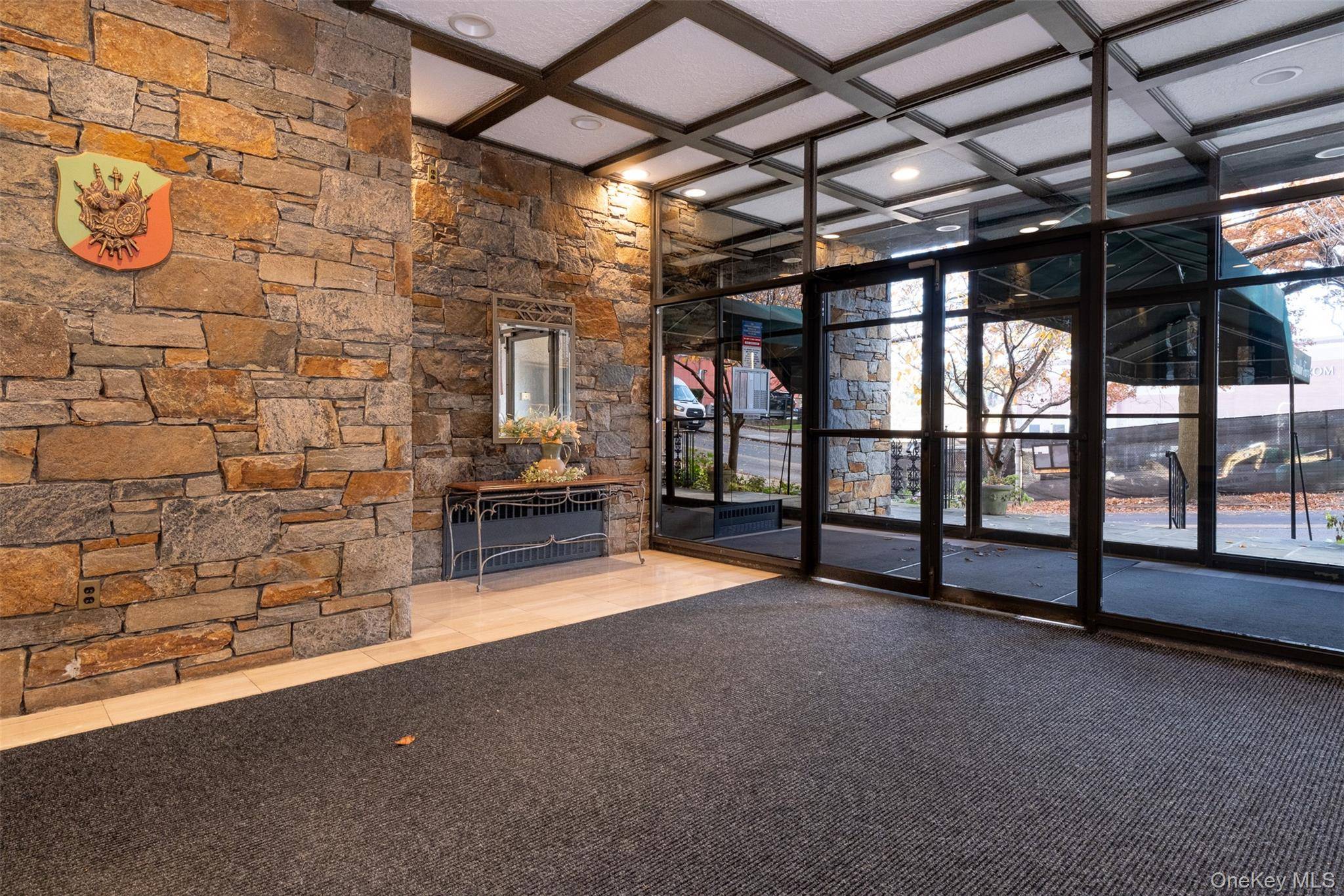 25 Franklin AVE #6K, White Plains, NY 10601