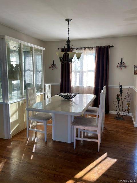 4 Marlo CT, Selden, NY 11784