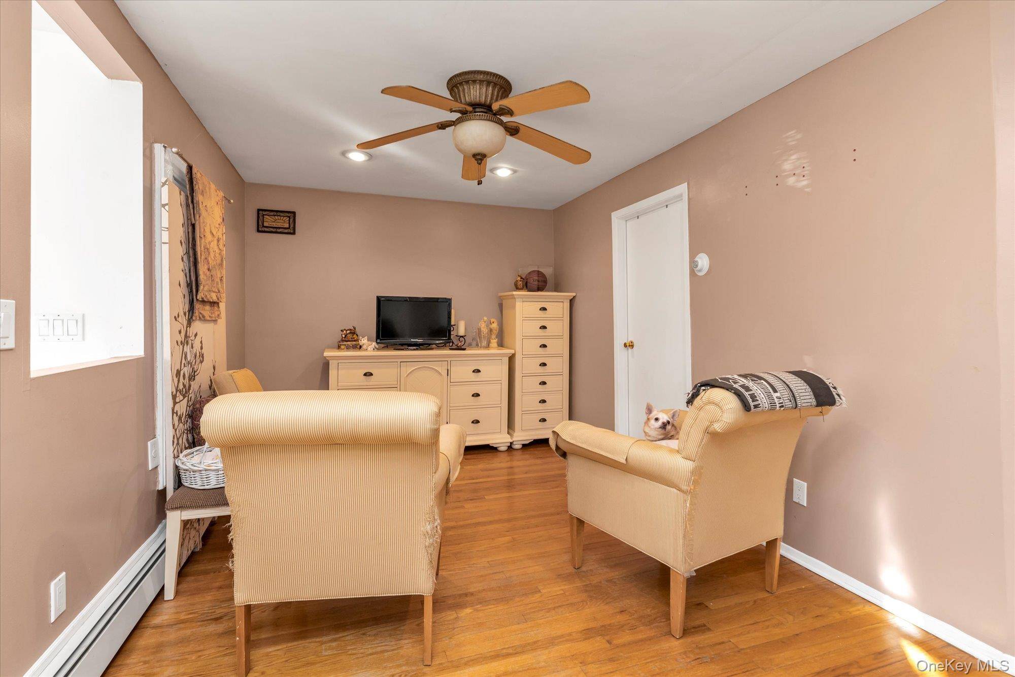 303 Oak ST, South Hempstead, NY 11550